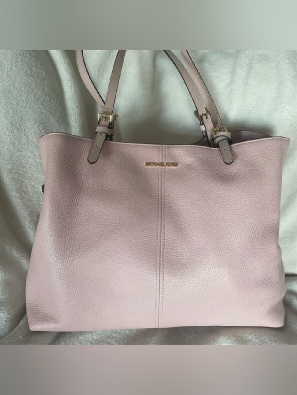 Michael Kors Pink Leather Tote Bag, Large.